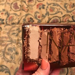 Urban Decay Naked Heat Palette